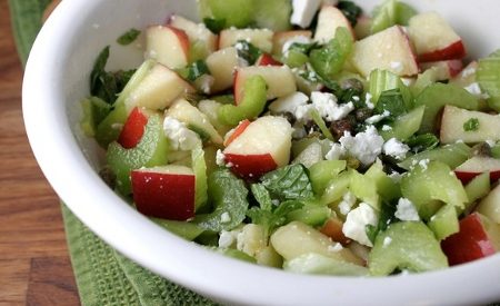 Deliciosa ensalada de aguacate y manzana: una combinación refrescante y saludable